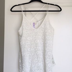 White lace tank